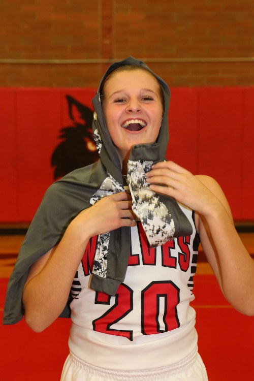 Lindsey Roberts (John Fisken photos)