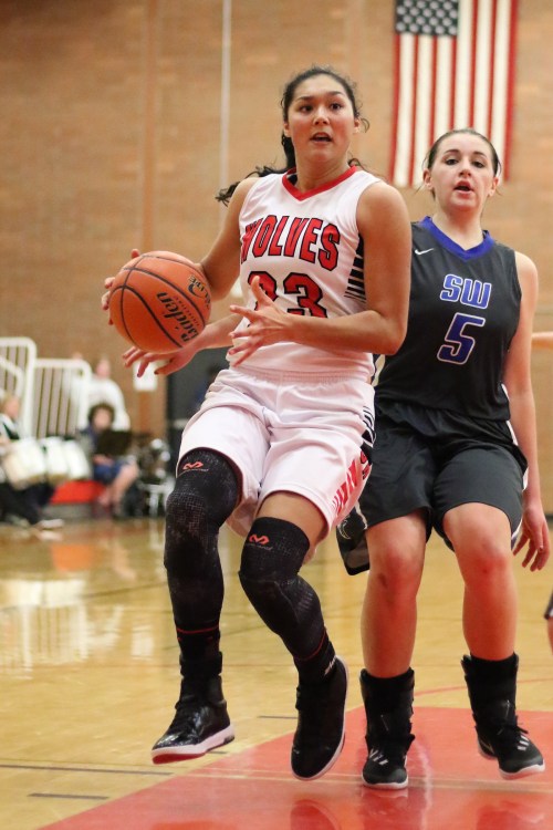 Makana Stone (Sylvia Hurlburt photo)