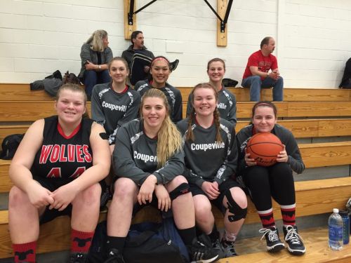 Wolves (Sherry Roberts photos)