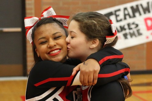 Ohana sisterhood, sealed with a kiss.