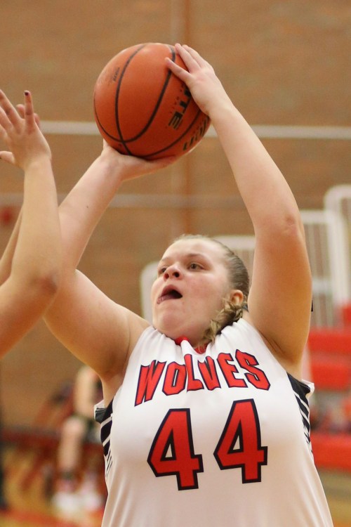Skyler Lawrence gave Coupeville a much-needed spark Tuesday, snatching five boards. (John Fisken photo)