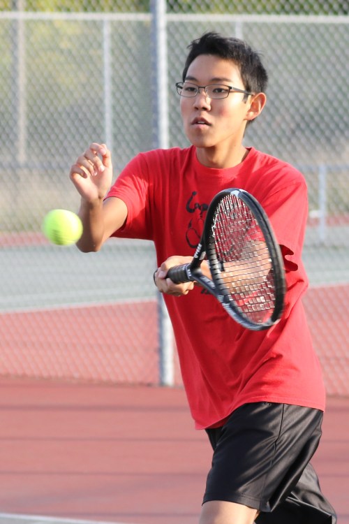 Lilan Sekigawa nails another winner on the court. (John Fisken photo)