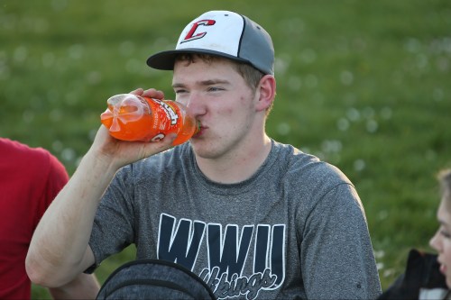 Gabe Wynn reminds all prospective runners -- stay hydrated. (John Fisken photo)