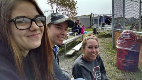 Die-hard Coupeville rooters (l to r) Katrina McGranahan, Lauren Rose and Kayla Rose
