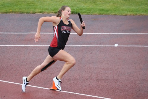 Lindsey Roberts and her relay teammates will try and punch their ticket to state in two events Friday in Bremerton. 