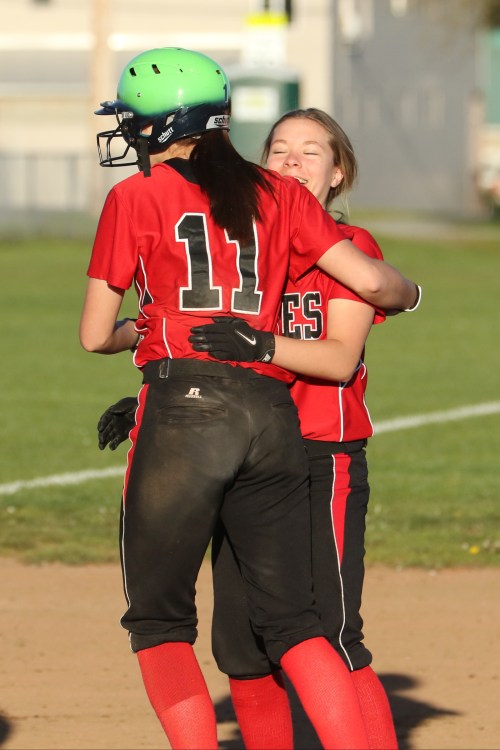 Want to make Lauren Rose this happy again? Get your car washed Saturday. (John Fisken photos)