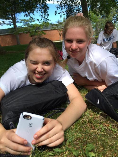 Maddy Hilkey (left) and Ally Roberts