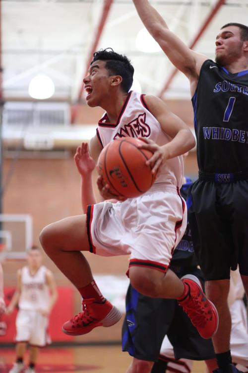 Risen Johnson, floatin' like a butterfly, stingin' like a bee. (John Fisken photo)