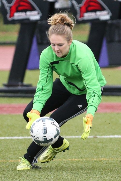 Lauren Grove (John Fisken photos)