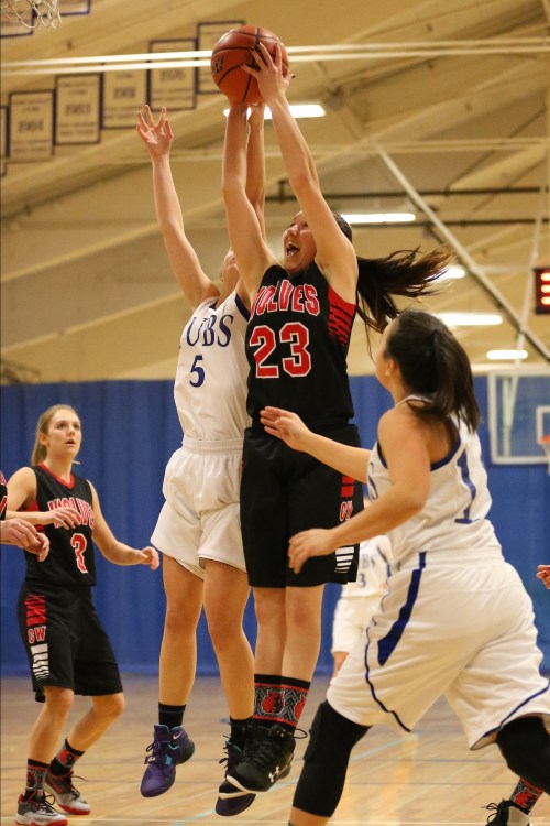 Mikayla Elfrank, seen here in jamboree action, had a team-high seven rebounds Tuesday night. (John Fisken photo)