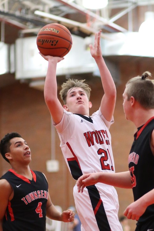 Ethan Spark (John Fisken photos)